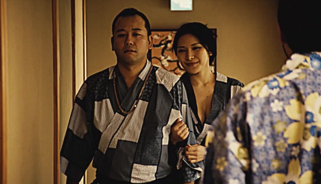 バイきんぐ村主演「熱海で不倫に失敗した建築会社社長」