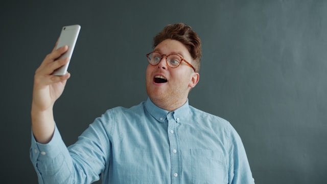 面白い 広告 動画 事例